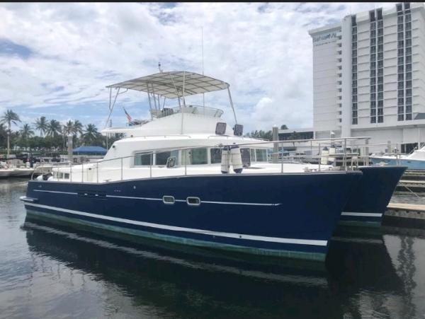 2003 Lagoon 43 PC