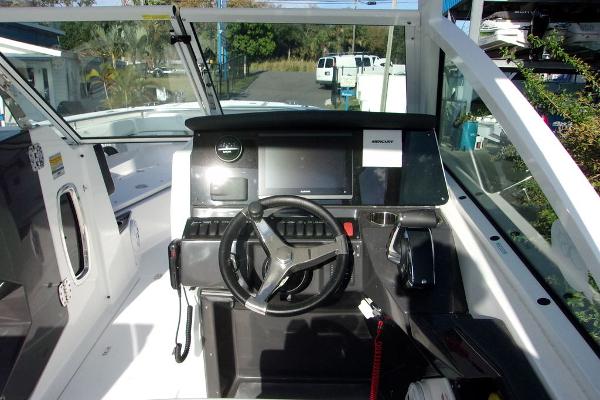 2024 Blackfin 252 DC