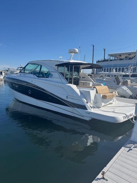 2015 Cruisers Yachts 41 Cantius