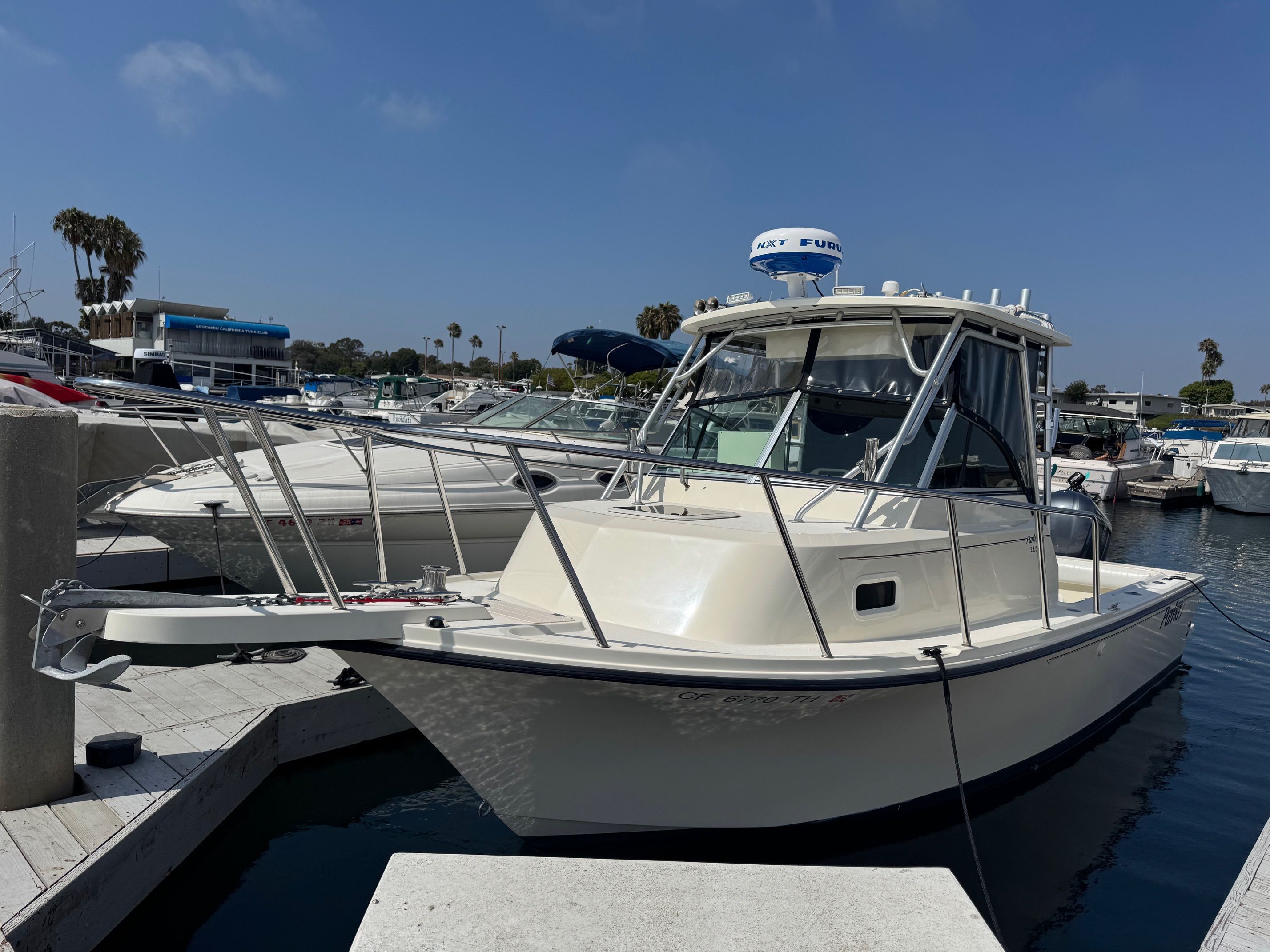 2007 Parker 2310 Walkaround
