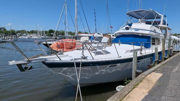 1987 Hi-Star Sundeck