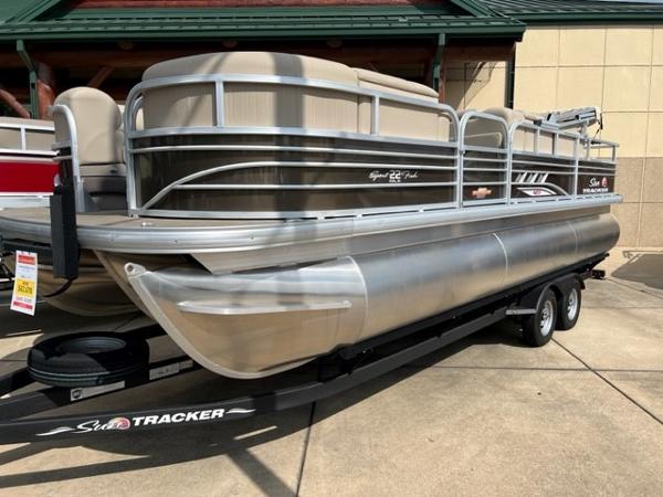 2023 Sun Tracker SportFish 22 XP3
