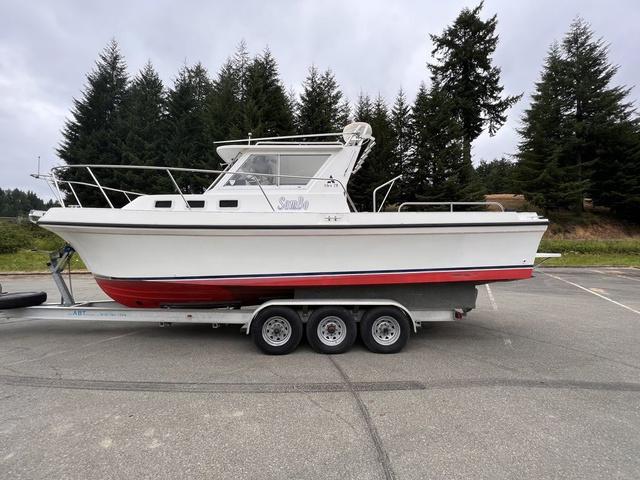 ALBIN MARINE 31 TOURNAMENT EXPRESS INBOARD used boat in Japan for sale