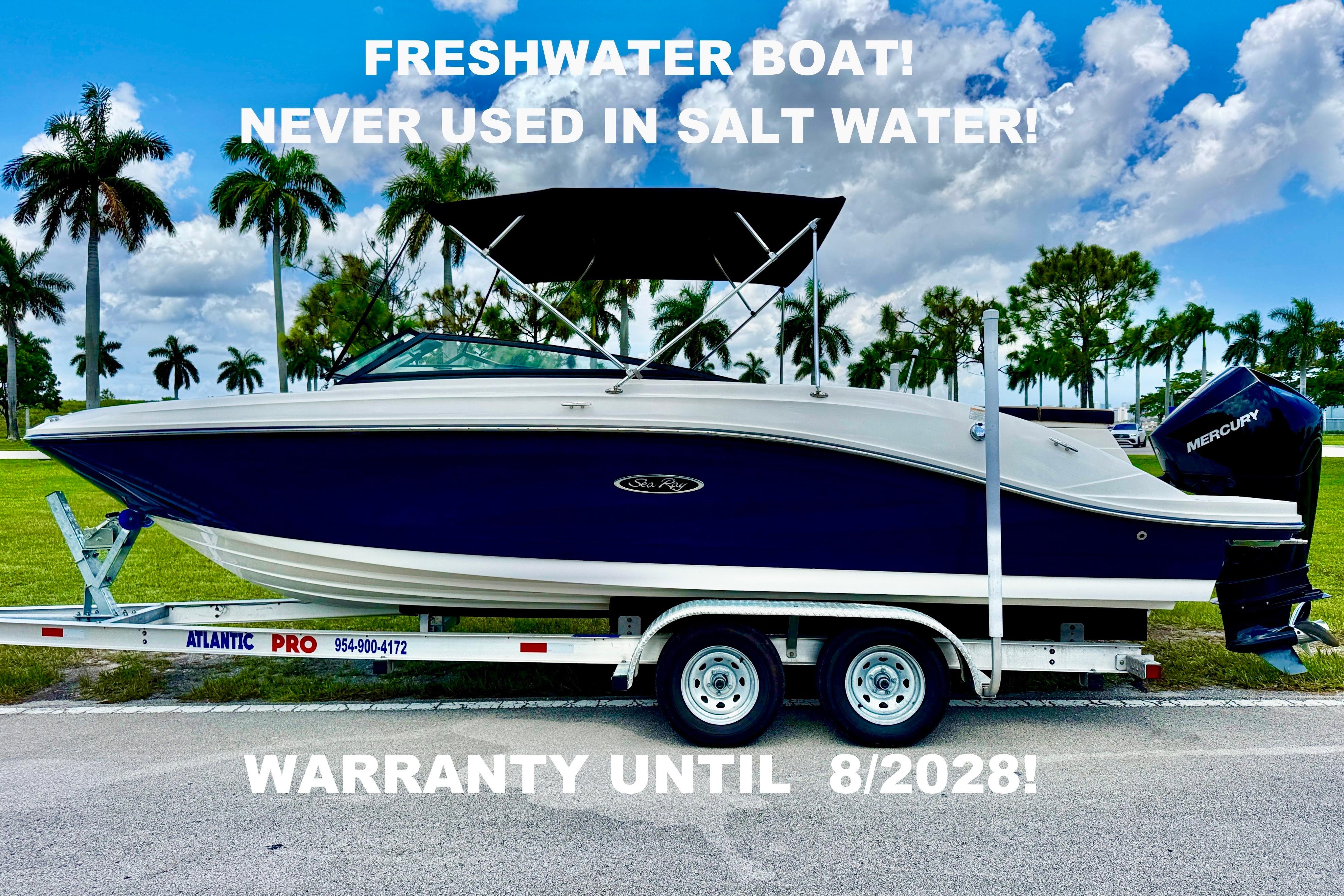 2023 Sea Ray SPX 230 Outboard