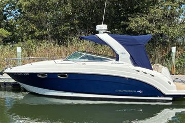 2018 Chaparral 270 Signature