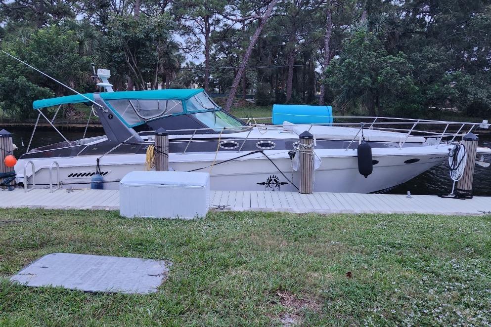 1994 Sea Ray 370 Sundancer