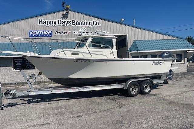 2016 Parker 2320 SL Sport Cabin