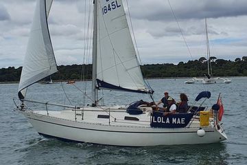 2011 Sadler 32