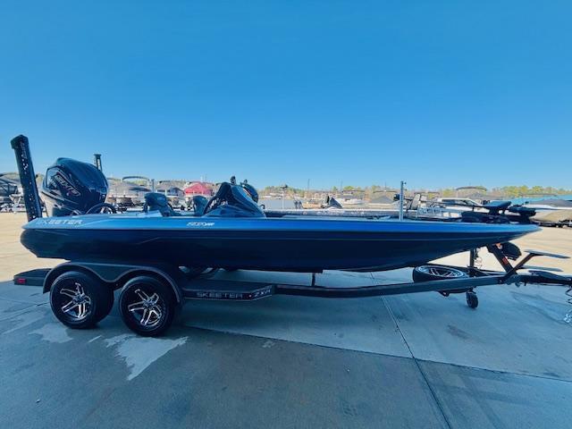 2025 Skeeter ZXR21