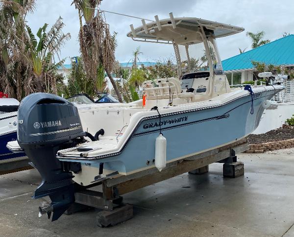 2018 Grady-White Fisherman 236