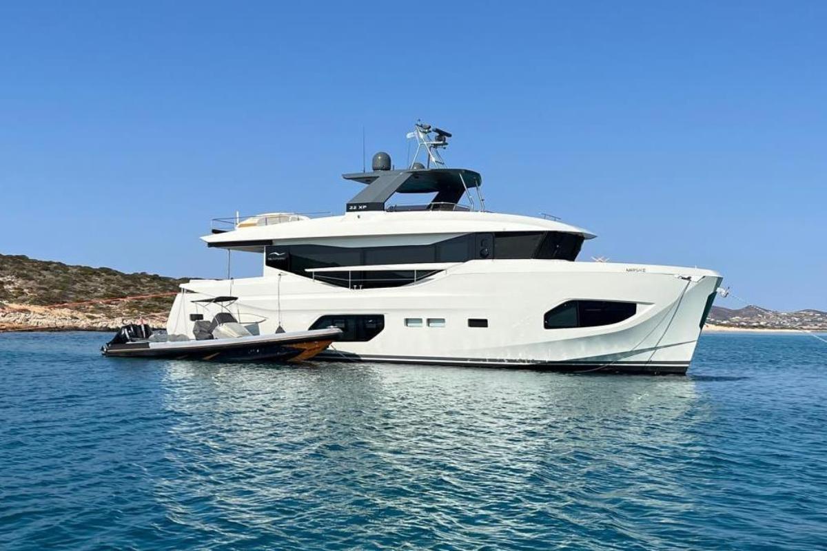 2022 Numarine 22xp