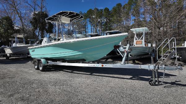 2025 Bulls Bay 2200XS