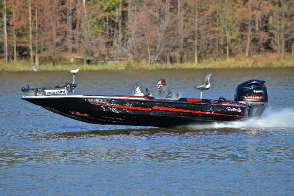 1990 Bass Cat Pantera 2 - Bass Cat Pantera Ii Boats For Sale - Bass cat makes every effort to ensure accuracy of all information.
