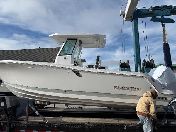 2025 Blackfin 252 CC