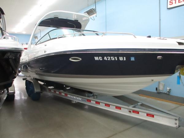 2018 Rinker QX29 CC