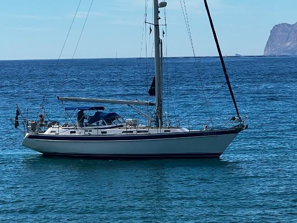 2001 Hallberg-Rassy 42