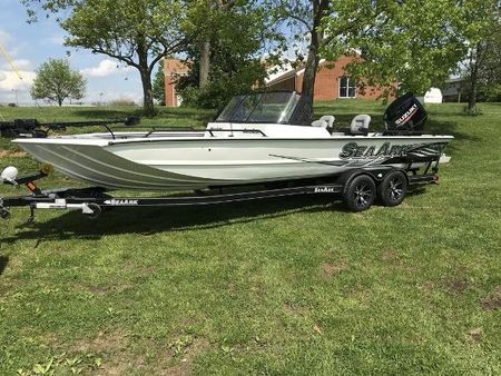 Seaark Procat 240 Boats For Sale In Versailles Kentucky Boats Com
