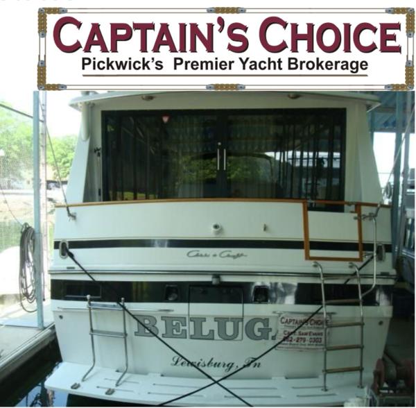 Chris-Craft Constellation 1988 Chris-Craft Constellation yacht at Captain's Choice brokerage, rear view.