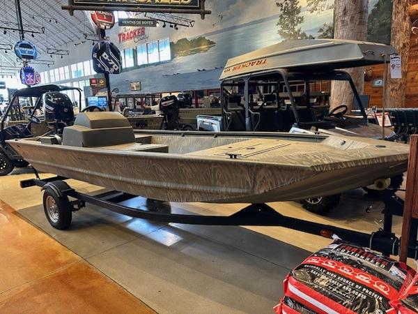 2023 Tracker Grizzly 1648 SC