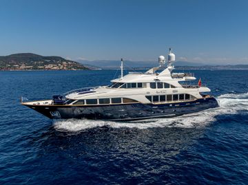 2006 Benetti classic 120