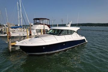 2022 Tiara Yachts C39 Coupe