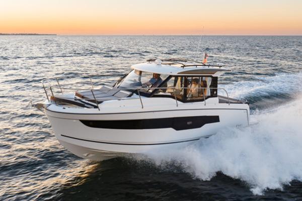 2026 Jeanneau NC 895 Series 2
