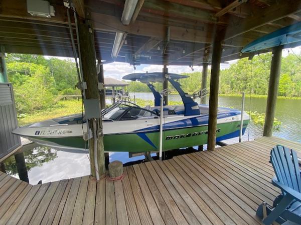 2016 Malibu Wakesetter 25 LSV