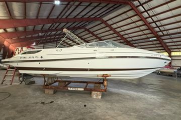 2013 Rinker 276 Captiva Bowrider