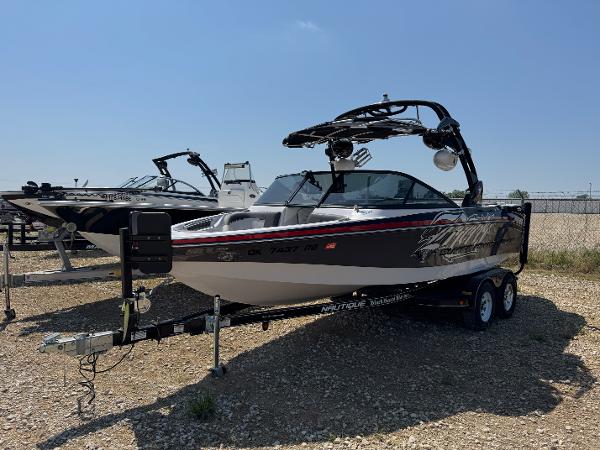 2012 Nautique Super Air Nautique 210 Byerly