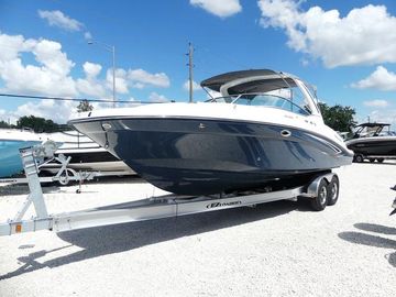 2025 Hurricane sundeck 2690