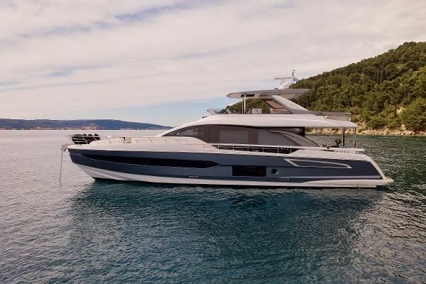 2022 Azimut 78