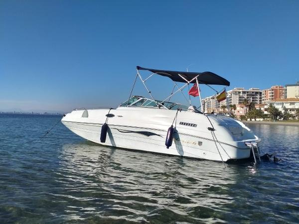 Mariah 245 Deckboat