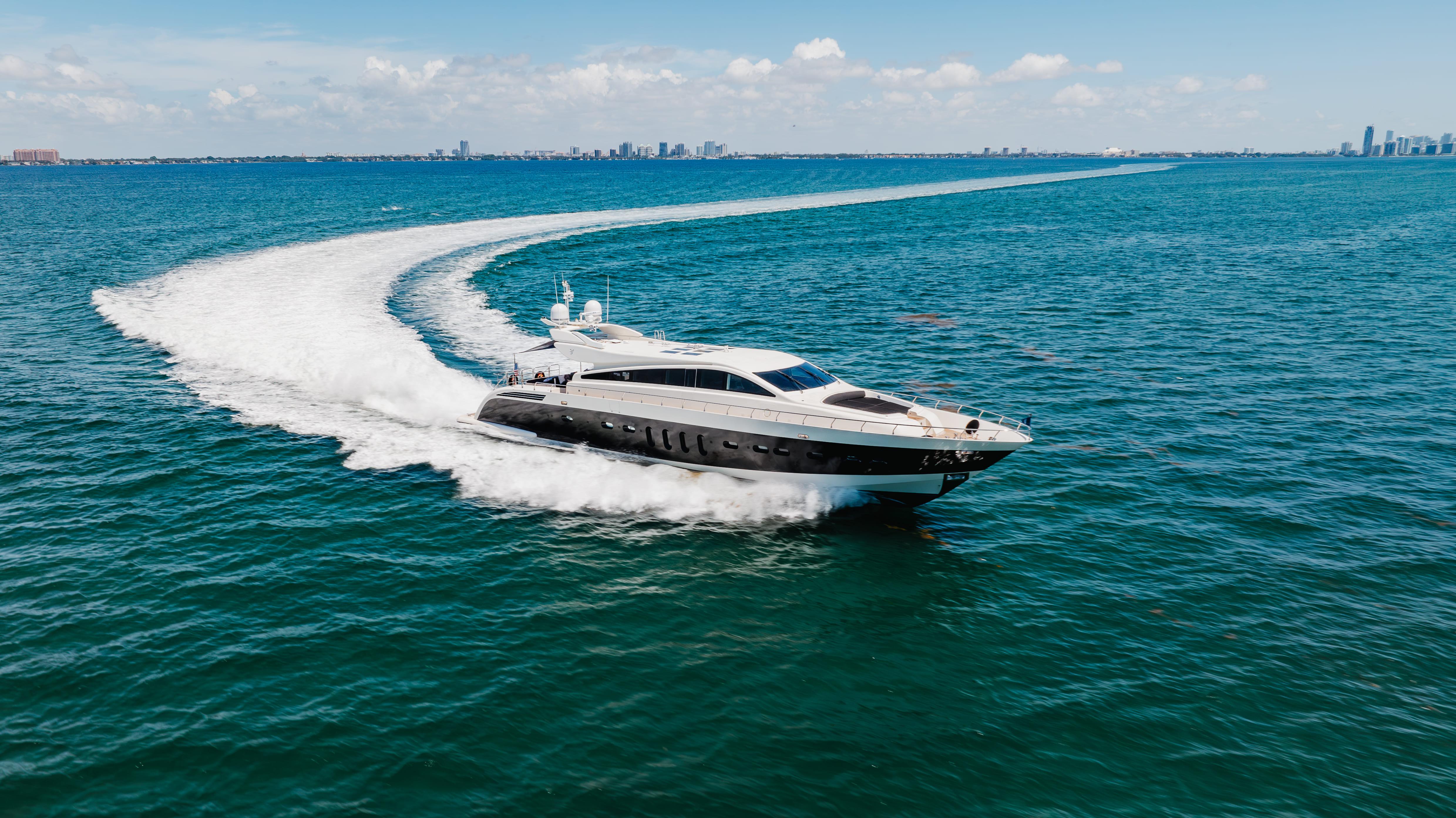 Leopard Cantiere Navale Arno SpA Luxurious 2007 Leopard yacht cruising swiftly on open blue sea.