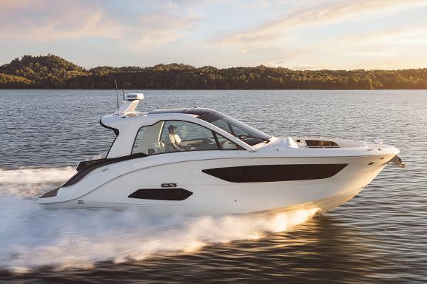 Cruiser boats for deals sale