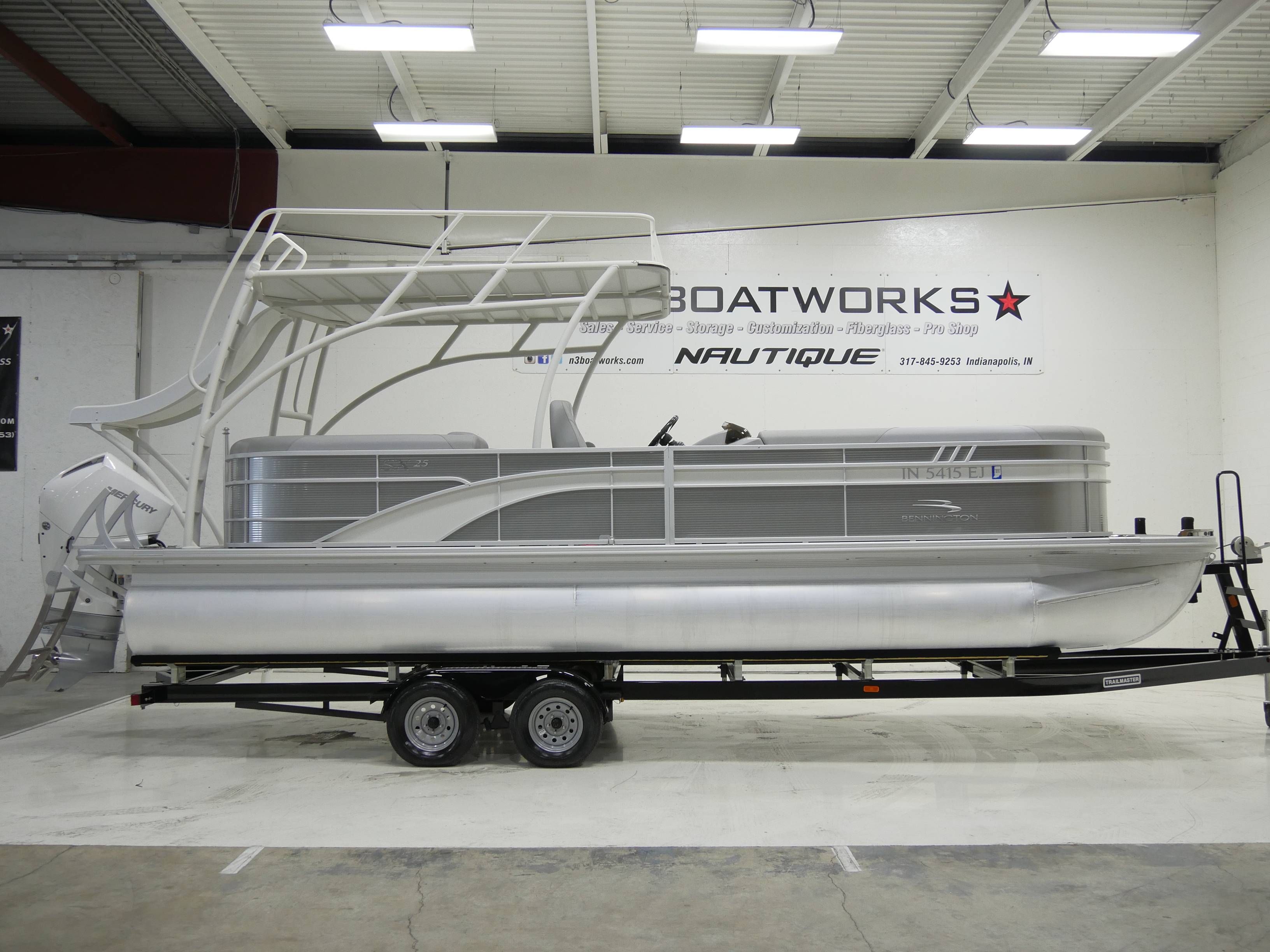 2021 Bennington SX25
