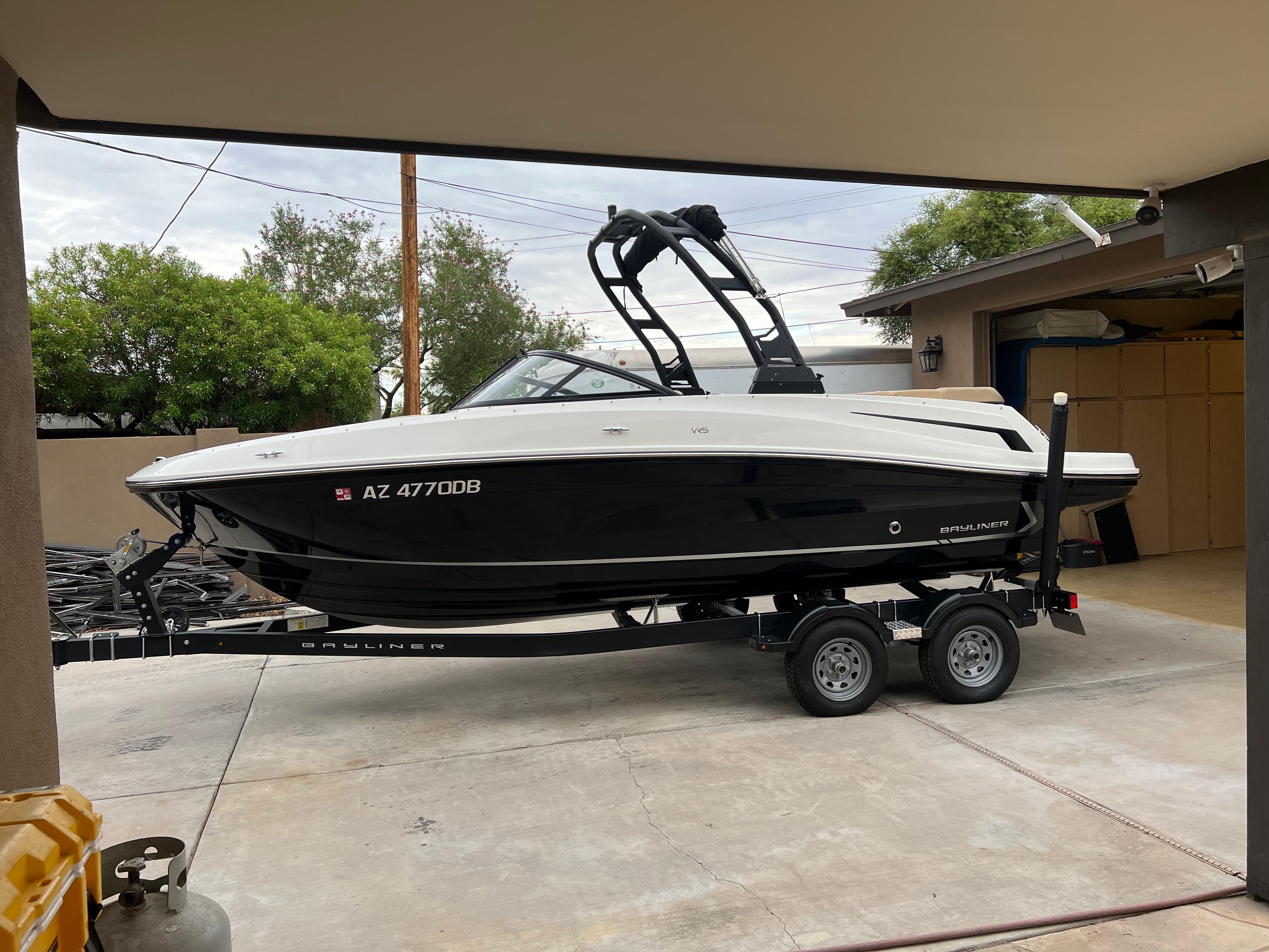 2022 Bayliner VR5