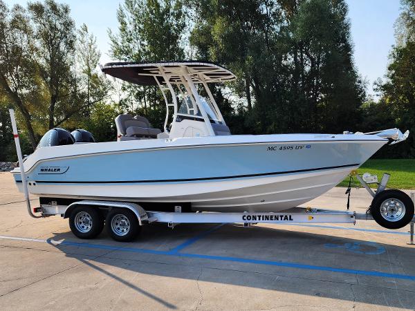 Boston Whaler 230 Outrage Starboard Side View