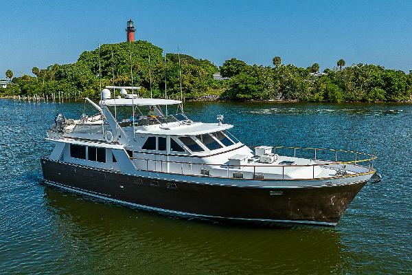 1986 Tollycraft Pilothouse