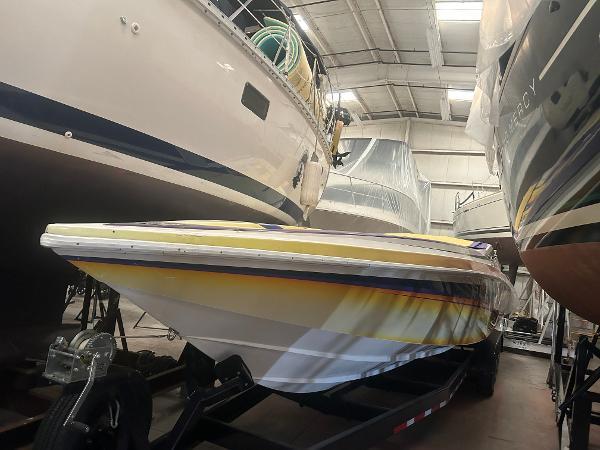 1999 Active Thunder 37 foot