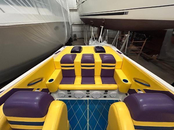 1999 Active Thunder 37 foot