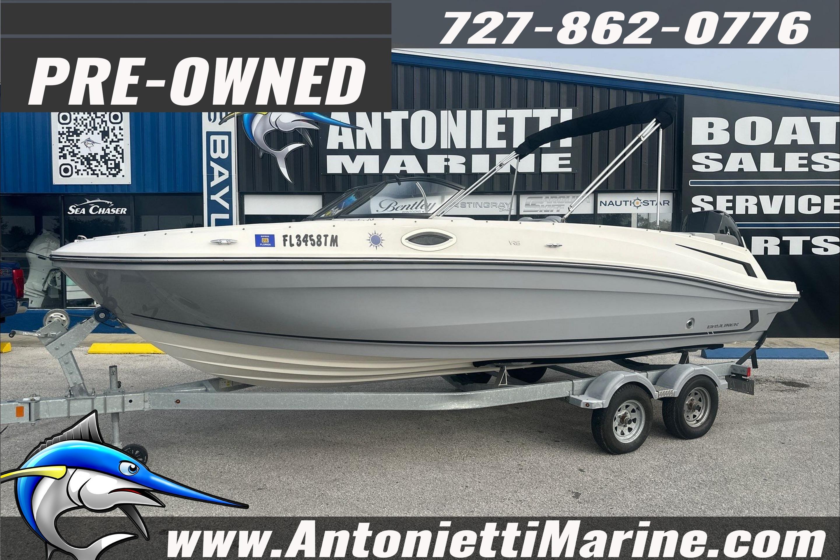 Bayliner VR6 Bowrider OB Pre-owned 2022 Bayliner VR6 Bowrider OB on trailer at Antonietti Marine.