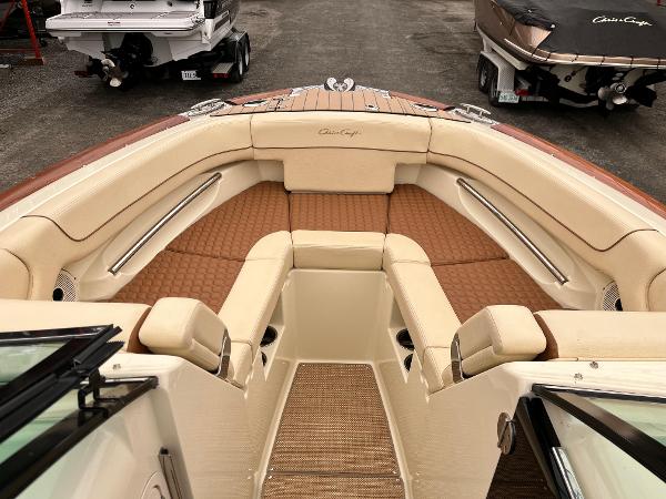 2020 Chris-Craft Launch 25 GT