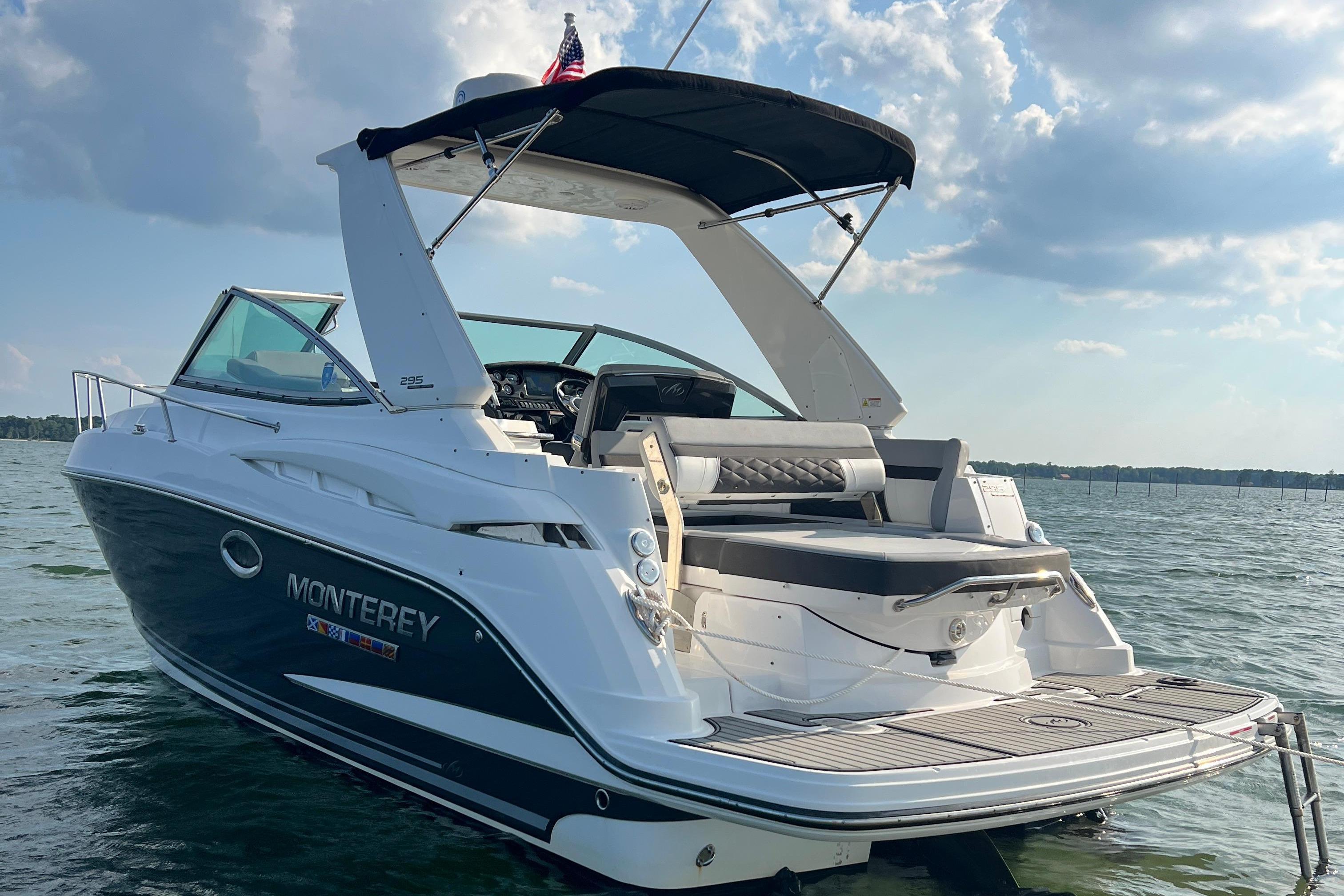 2020 Monterey 295 Sport Yacht