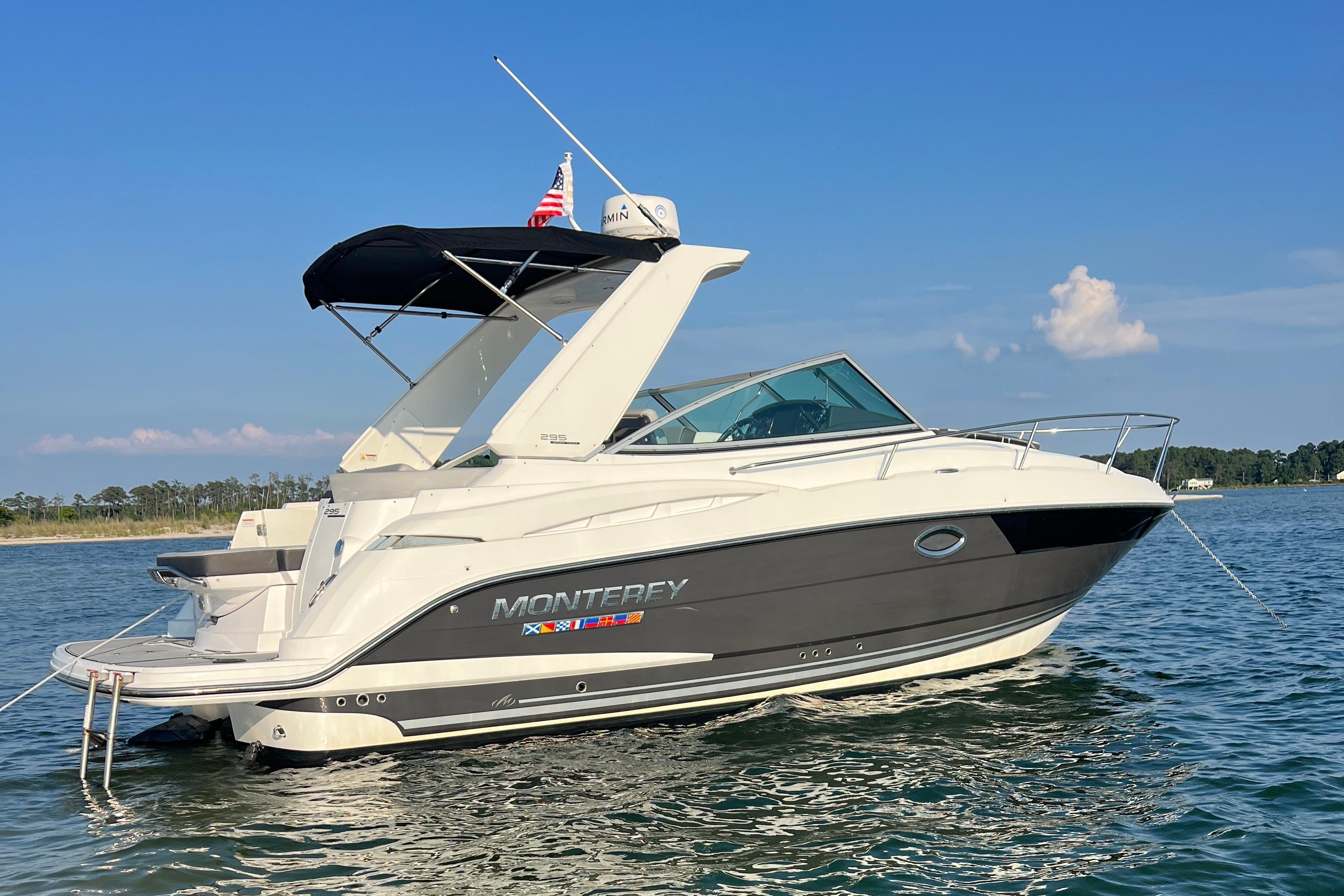 2020 Monterey 295 Sport Yacht