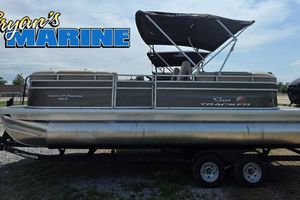 Sun Tracker Party Barge 22 DLX 2025 Sun Tracker Party Barge 22 DLX pontoon boat at Bryan's Marine dealership.