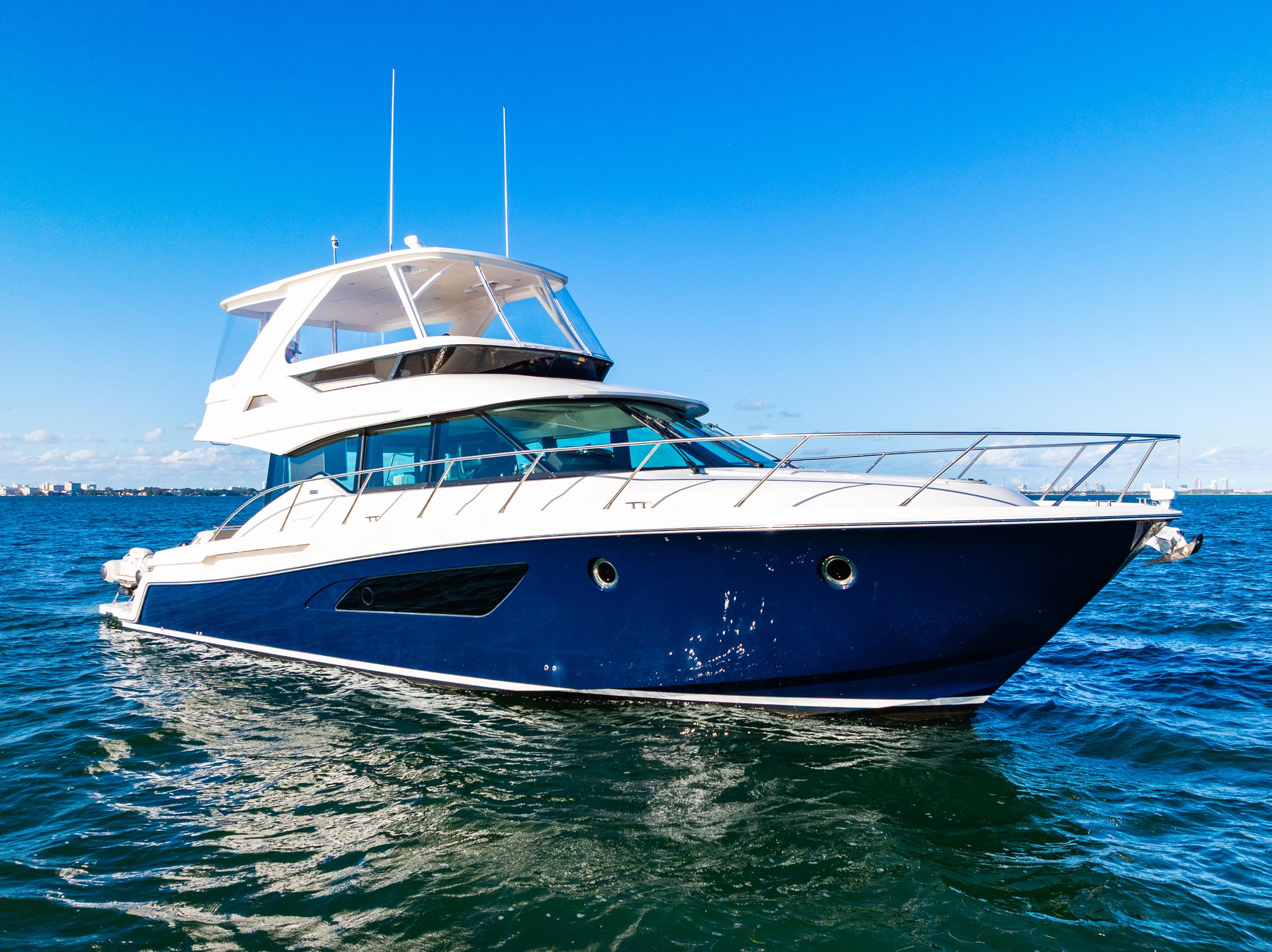 2018 Tiara Yachts 53 Fly F53