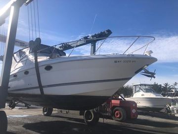 2001 Wellcraft 3300 Martinique