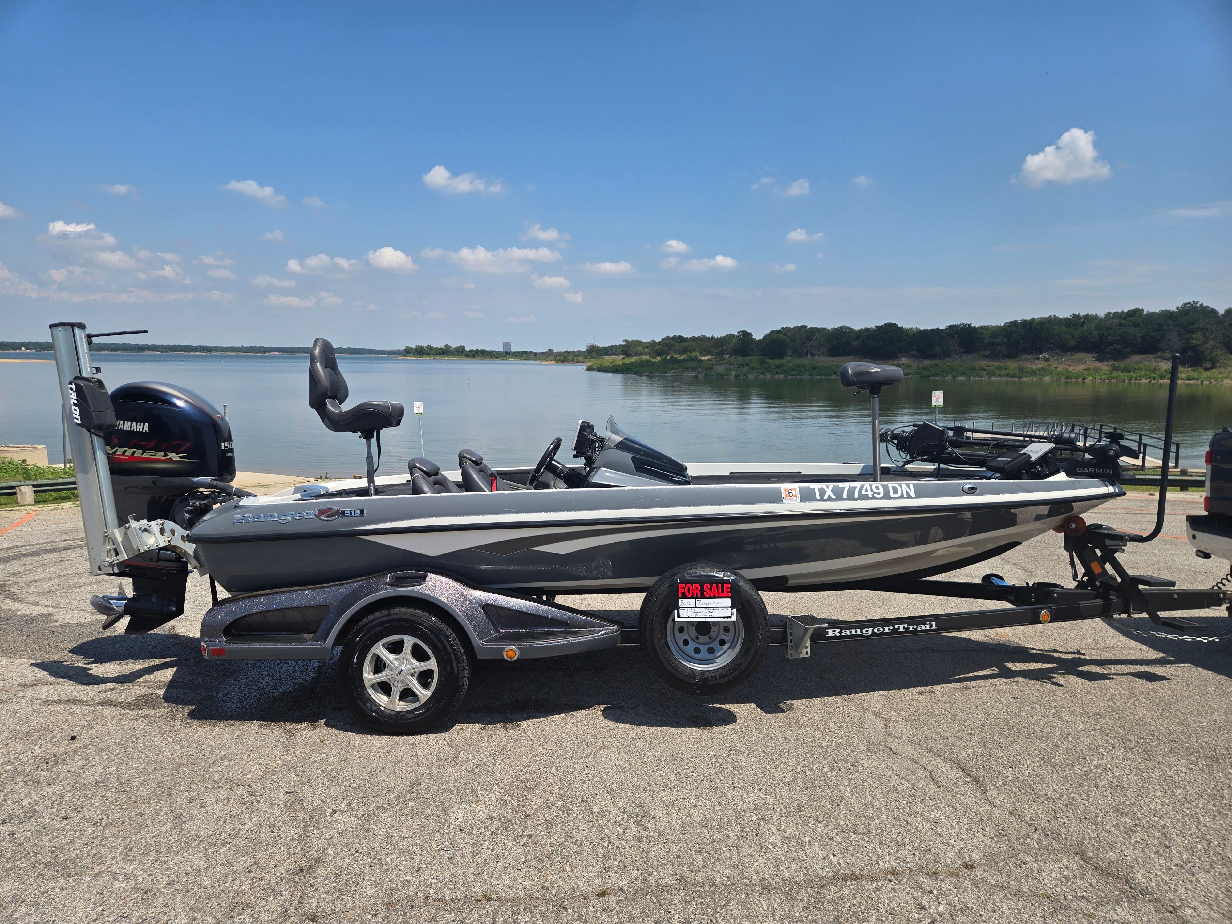 2016 Ranger 518C