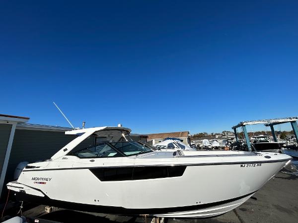 2021 Monterey 385 SE