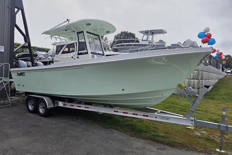 2023 Parker 2600 Center Console